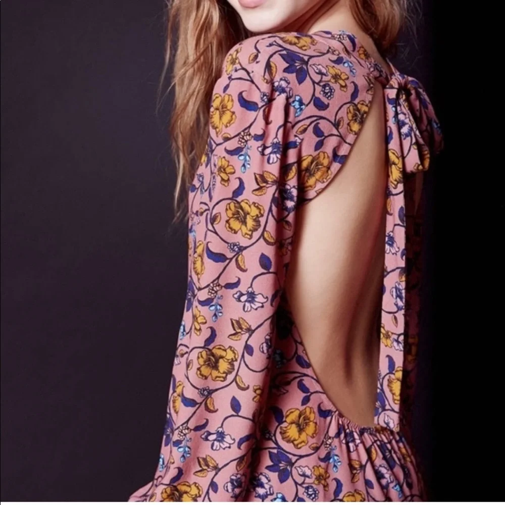 FOR LOVE AND LEMONS BUNDLE OF 2 DRESSES - Picture 4 of 6